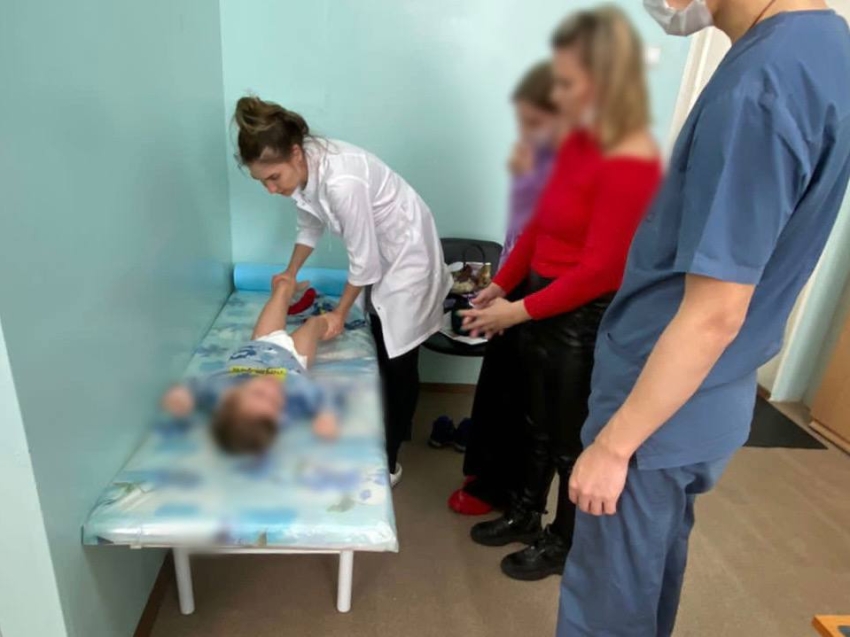 Новосибирские доктора осмотрели свыше 170 детей из Забайкалья